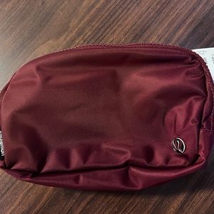 NEW Lululemon Everyday Belt Bag